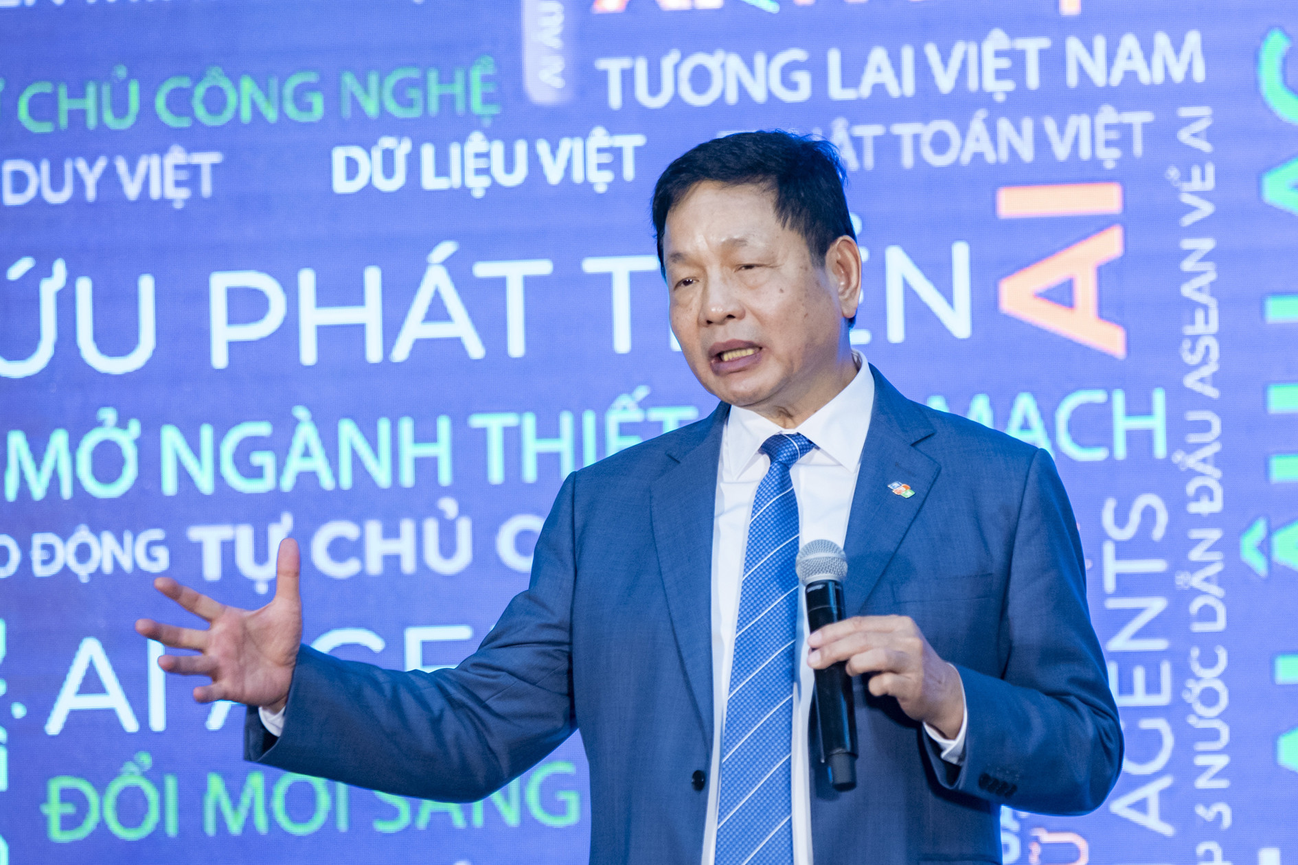 ông Trương Gia Bình.JPG