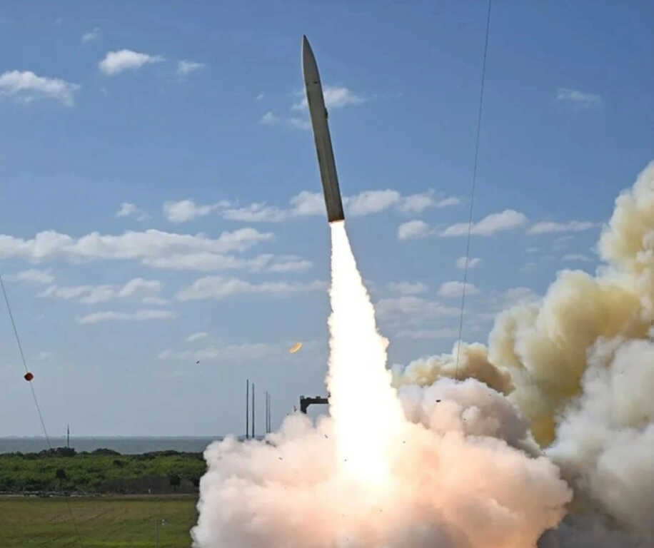 Tên lửa Dark Eagle tầm bắn 3.500km, tốc độ Mach 5, thay đổi cục diện tác chiến