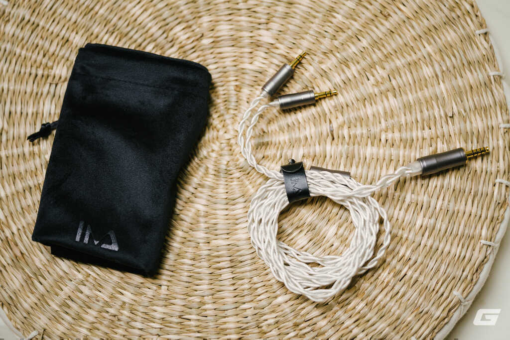 Đánh giá tai nghe chụp đầu HarmonicDyne Romantic: Đem sự "trữ tình" vào âm nhạc- Ảnh 3.