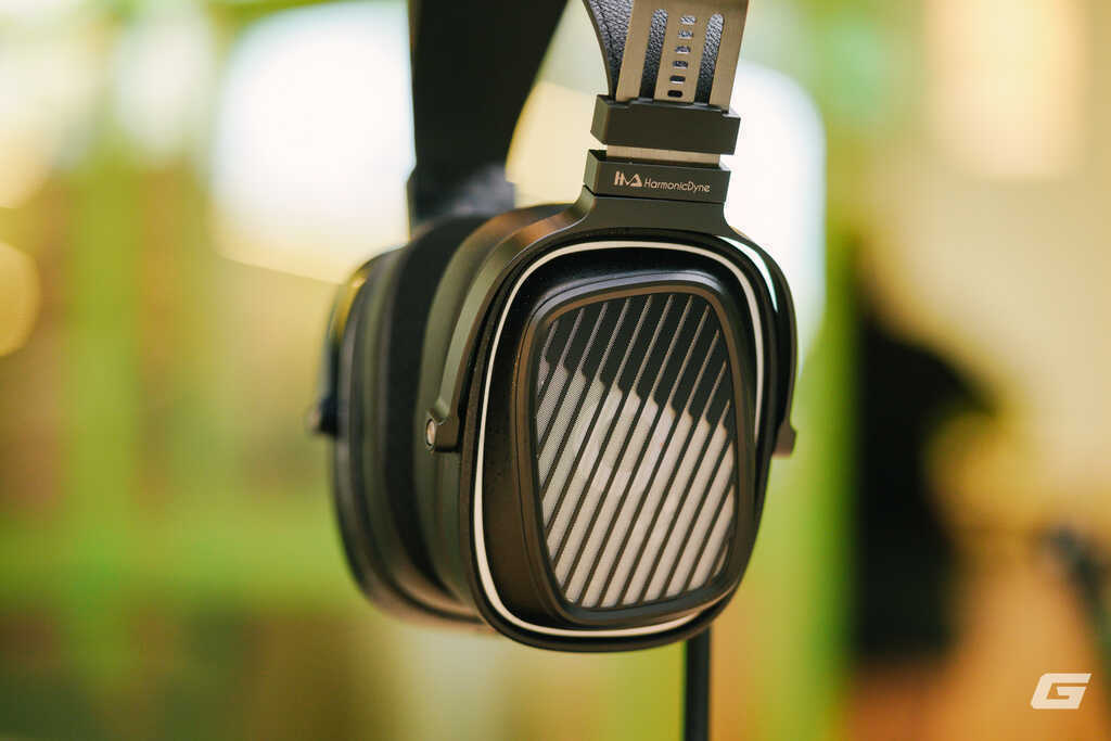Đánh giá tai nghe chụp đầu HarmonicDyne Romantic: Đem sự "trữ tình" vào âm nhạc- Ảnh 6.