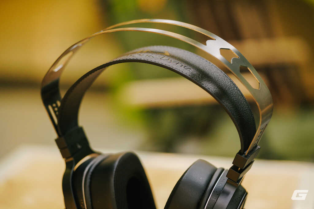 Đánh giá tai nghe chụp đầu HarmonicDyne Romantic: Đem sự "trữ tình" vào âm nhạc- Ảnh 7.