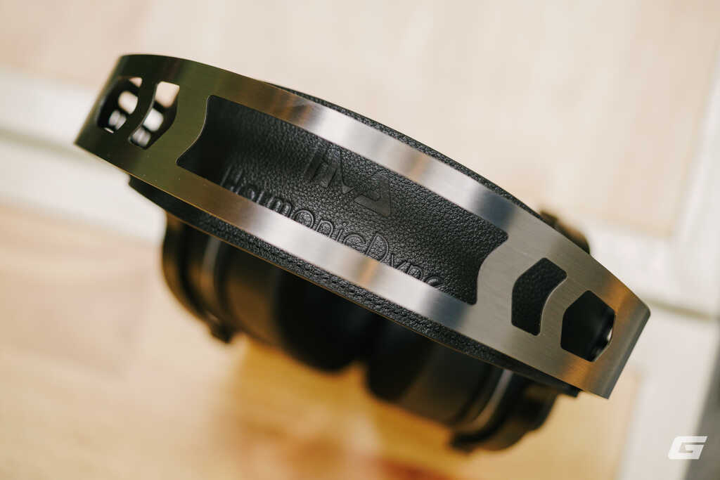 Đánh giá tai nghe chụp đầu HarmonicDyne Romantic: Đem sự "trữ tình" vào âm nhạc- Ảnh 8.