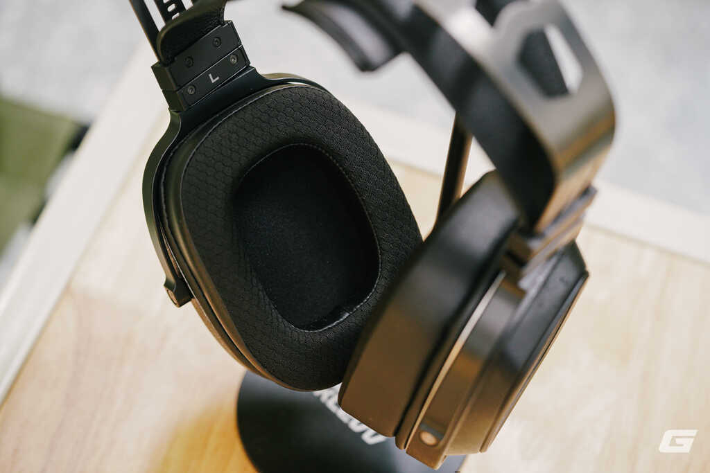 Đánh giá tai nghe chụp đầu HarmonicDyne Romantic: Đem sự "trữ tình" vào âm nhạc- Ảnh 9.