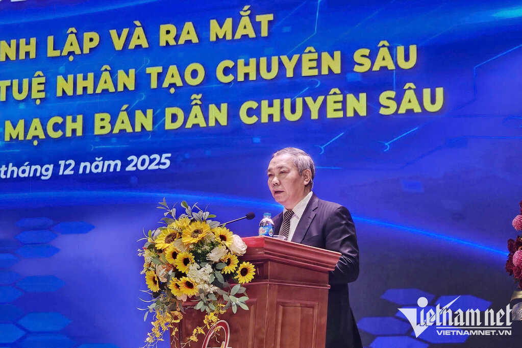 W-trung tam dao tao chuyen sau PTIT 3.jpg