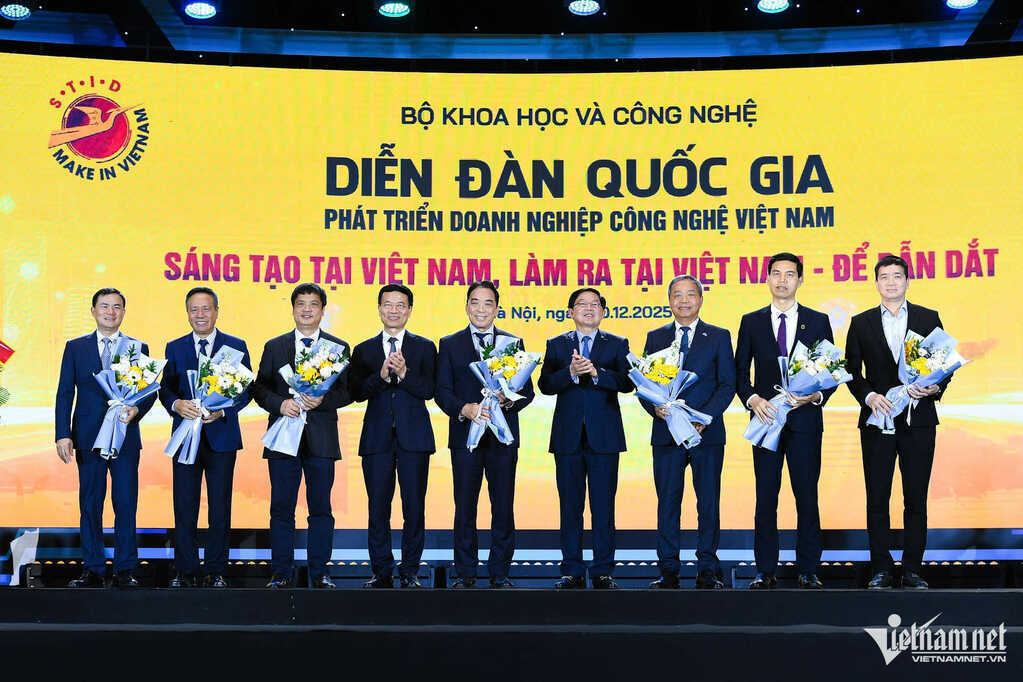 W-Make in VietNam.jpg