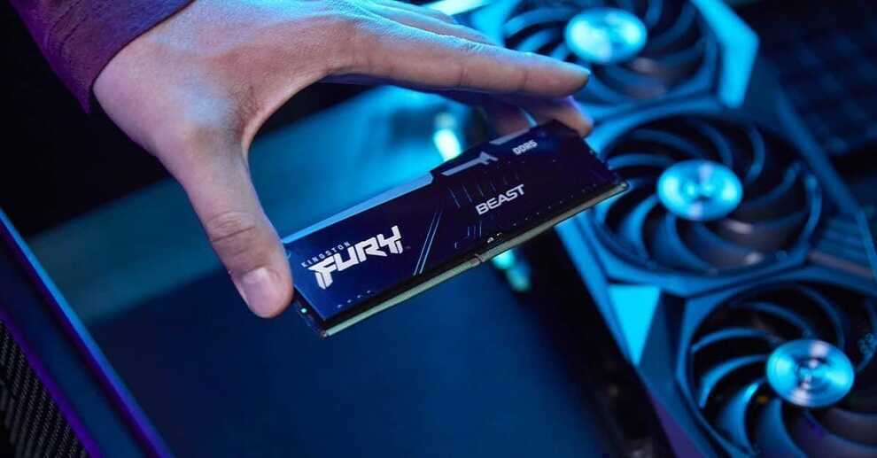 Cơn sốt AI khiến giá linh kiện máy tính tăng phi mã  - 1