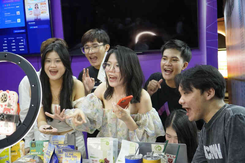livetreamschobenthanh.jpg