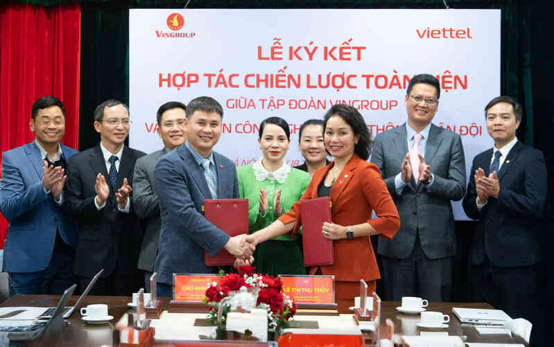 Vingroup và Viettel hợp tác thúc đẩy chuyển đổi xanh, chuyển đổi số doanh nghiệp