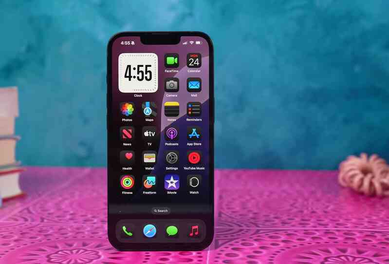 iPhone 16e giá 599 USD, có đáng đồng tiền bát gạo?