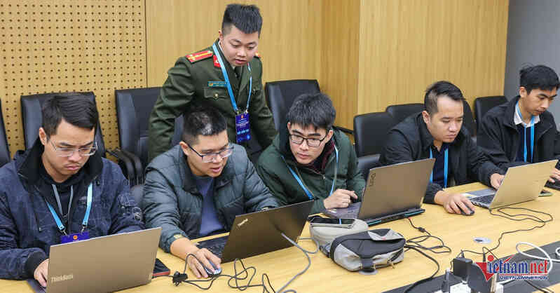 Đề xuất hỗ trợ 5 triệu đồng/tháng cho người làm chuyển đổi số, an ninh mạng