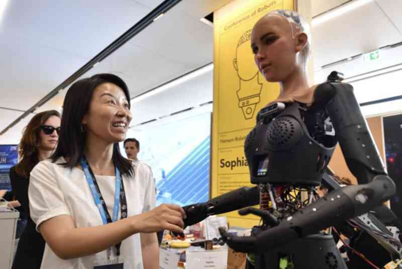 AI chưa thể thay thế con người nhưng đang dần thay đổi cách chúng ta làm việc