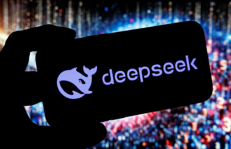 DeepSeek: Từ báu vật quốc gia đến cảnh 