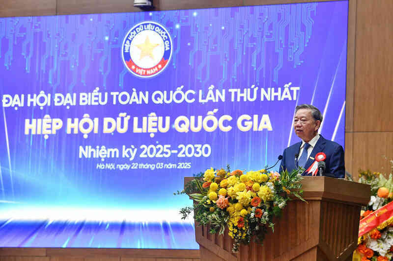 To Lam.jpg