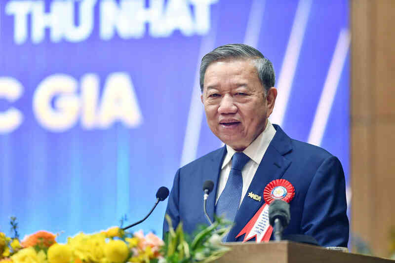 Tong bi thu To Lam.jpg