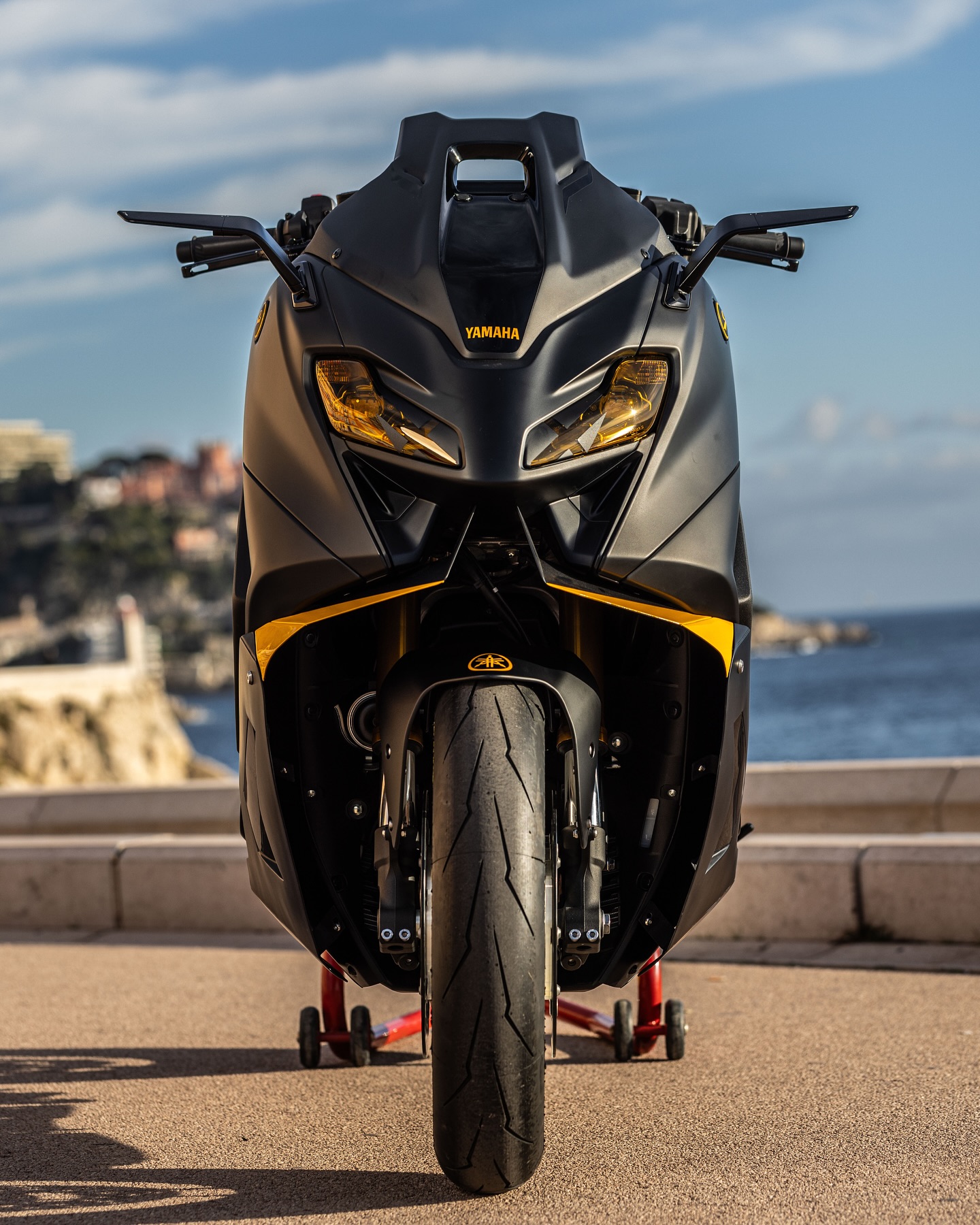Mẫu xe tay ga 'khủng' nhất của nhà Yamaha được lột xác với diện mạo hoàn toàn mới