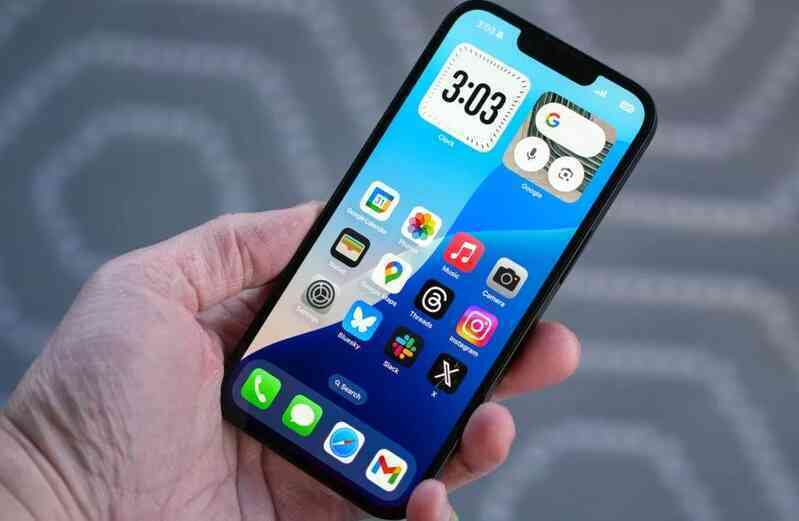 iPhone 16e.png