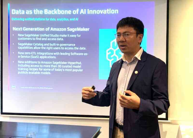 AWS liên tục cải tiến, hỗ trợ doanh nghiệp ứng dụng AI để đổi mới
