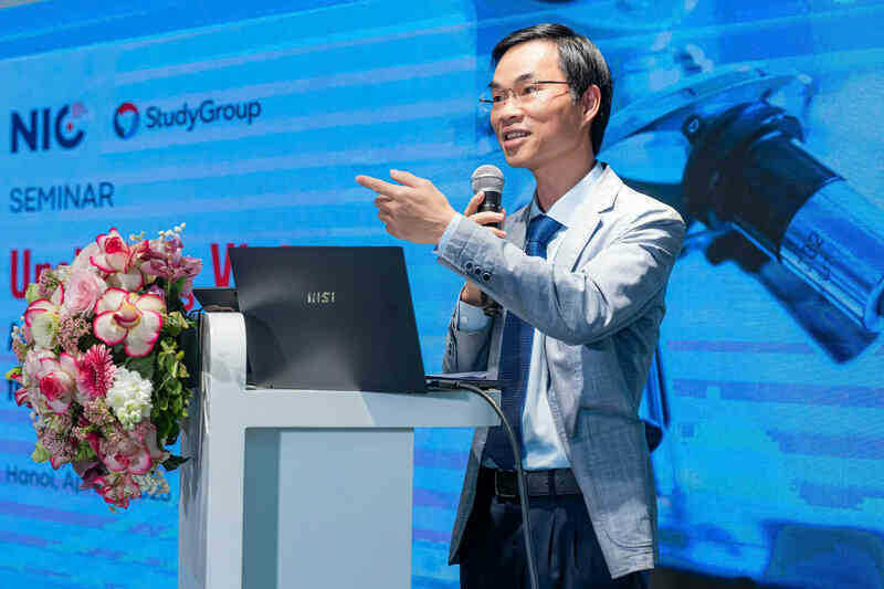 hoi thao cong nghe giao duc 1 1.jpg