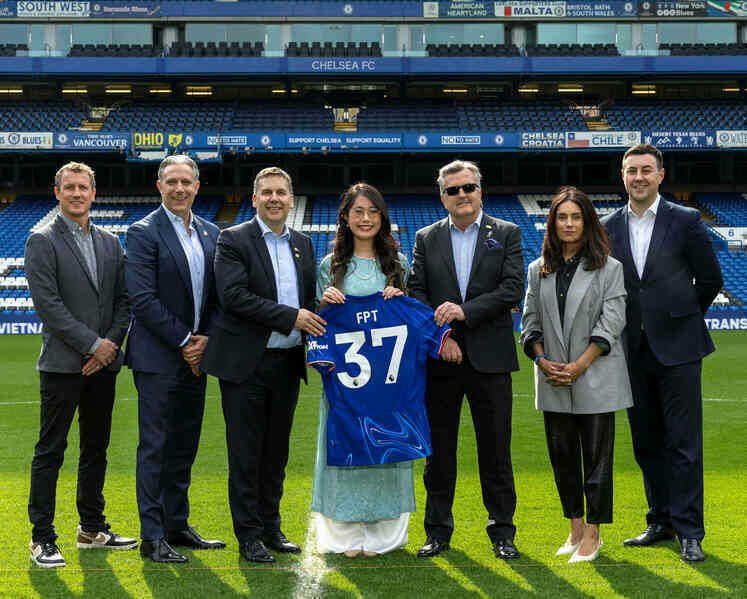 CLB Chelsea va FPT.jpg