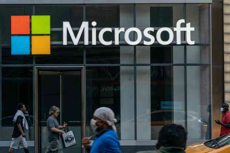 Microsoft chuẩn bị vòng sa thải mới, lần này có cả quản lý