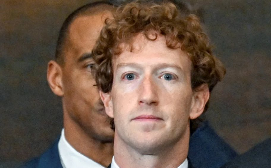 2 ngày điều trần sống còn của Mark Zuckerberg, nếu thua đế chế 1.350 tỷ USD sẽ bị chia tách, cục diện mạng xã hội toàn cầu cũng thay đổi mãi mãi
