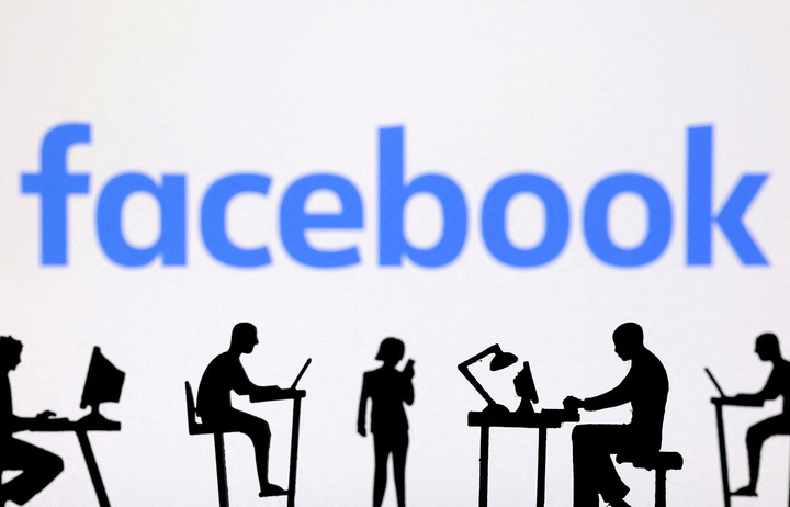Mark Zuckerberg từng định xóa sạch danh sách bạn bè của người dùng Facebook