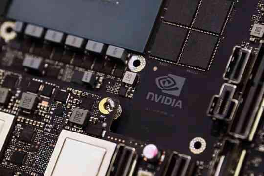 Mỹ hạn chế Nvidia bán chip AI sang Trung Quốc
