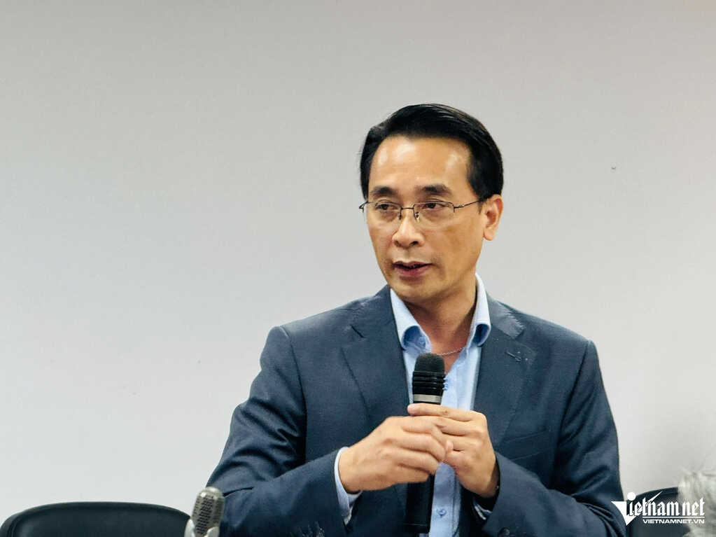 W-GS Chu Duc Trinh.jpg