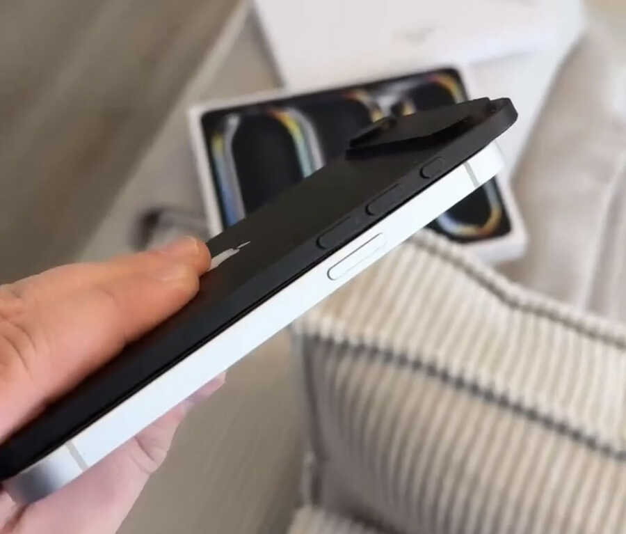 iPhone 17 Air vs iPhone 16e.jpg