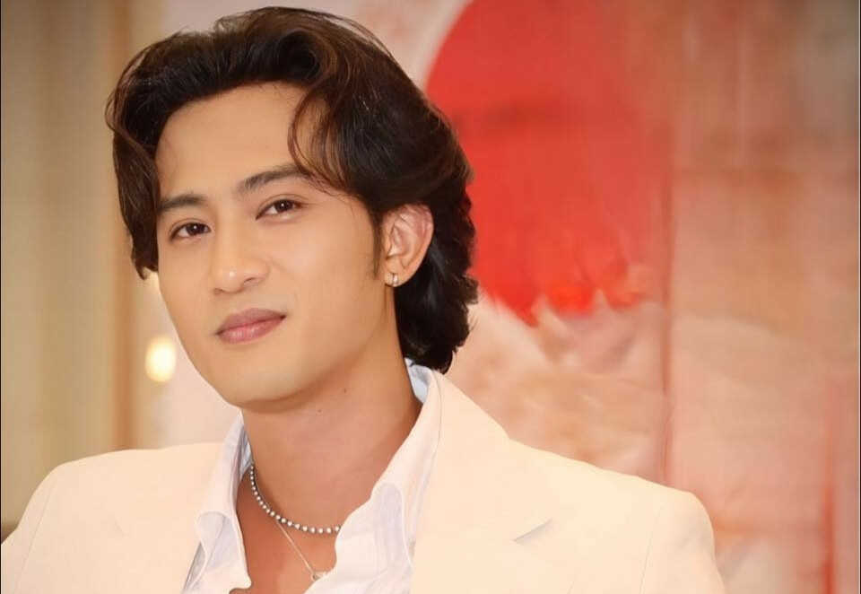 Doãn Quốc Đam xin lỗi người tiêu dùng, khẳng định không quảng cáo sai sự thật