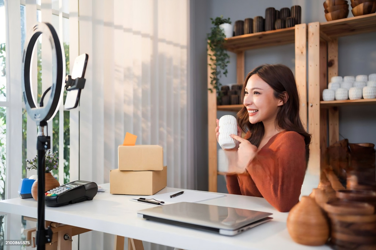 Trung Quốc đưa ra các rủi ro và xử lý tội phạm từ bán hàng livestream