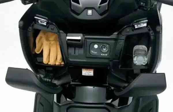 Suzuki bất ngờ ra mắt mẫu xe tay ga khiến nhiều người phải 'yêu' ngay từ cái nhìn đầu tiên- Ảnh 8. Suzuki bất ngờ ra mắt mẫu xe tay ga khiến nhiều người phải 'yêu' ngay từ cái nhìn đầu tiên- Ảnh 8.