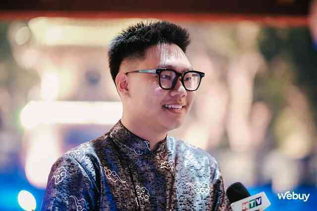 Tưởng chỉ là tour trải nghiệm, ai ngờ Galaxy AI khiến Gen Z nghiêm túc trở lại với Văn Miếu- Ảnh 10. Tưởng chỉ là tour trải nghiệm, ai ngờ Galaxy AI khiến Gen Z nghiêm túc trở lại với Văn Miếu- Ảnh 10.