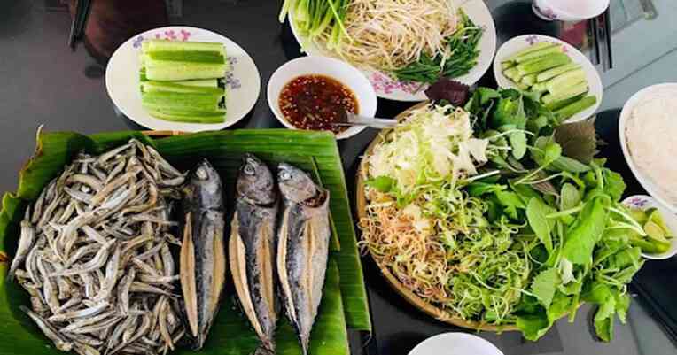 Phú Yên: Không chỉ có cảnh đẹp, mà còn làm xiêu lòng du khách bằng ẩm thực độc đáo