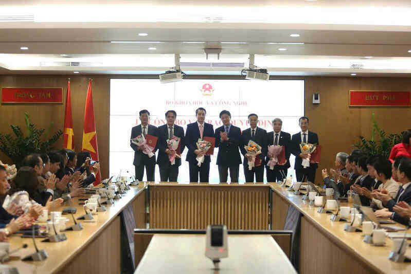 cong tac can bo 3.jpg