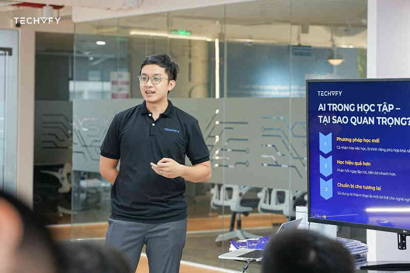 TECHVIFY3.jpg