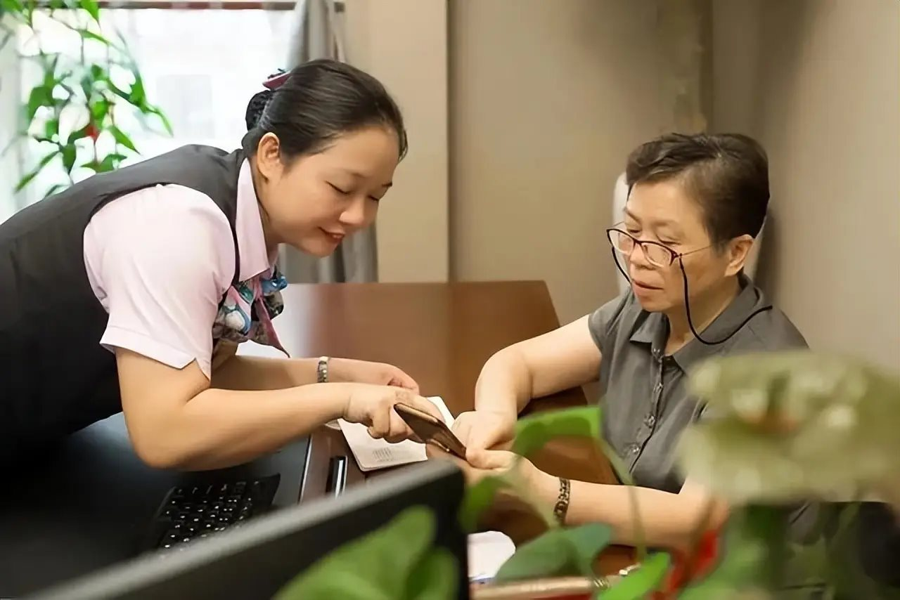 Thủ đoạn lừa đảo nhắm vào người trung niên