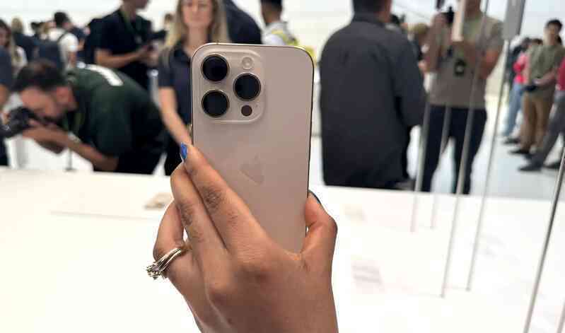 Cảnh báo điều tồi tệ với Apple