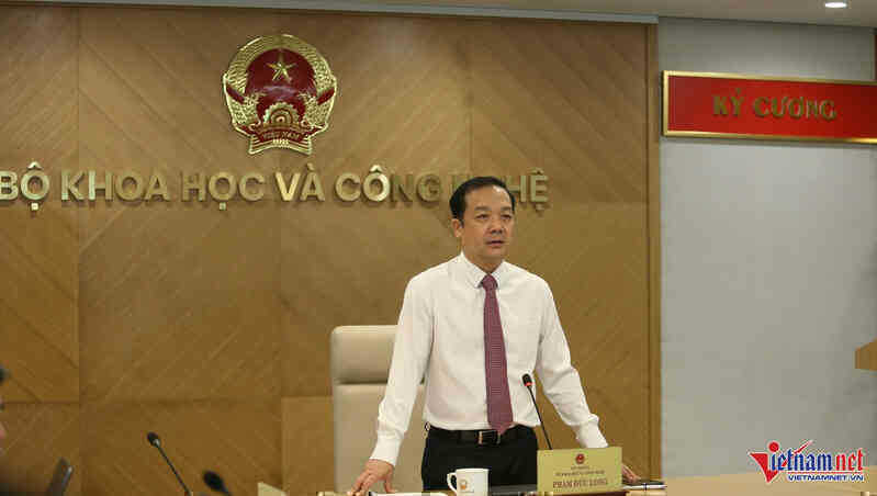 W-Thứ trưởng Phạm Đức Long.JPG.jpg