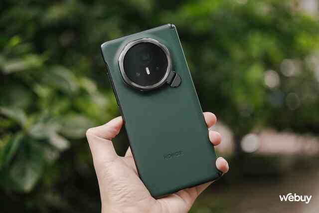 Điện thoại gập mới của Honor sẽ có thiết kế siêu mỏng, pin khủng hơn OPPO Find N5