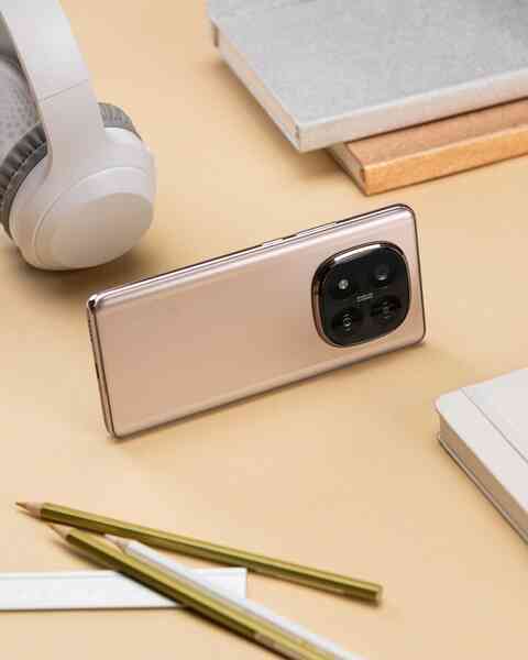 Dòng "smartphone quốc dân" Xiaomi vừa có thêm màu mới: Tone sáng đẹp và cực kỳ sang, giá chỉ từ 7,99 triệu đồng- Ảnh 4. Dòng "smartphone quốc dân" Xiaomi vừa có thêm màu mới: Tone sáng đẹp và cực kỳ sang, giá chỉ từ 7,99 triệu đồng- Ảnh 4.