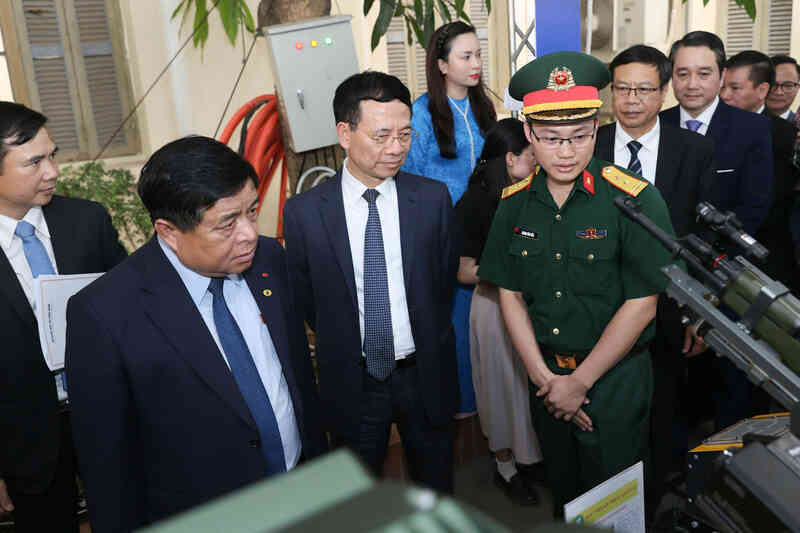 ANH 11.jpg