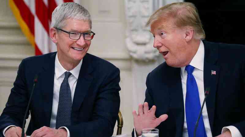 Tổng thống Trump chỉ trích Apple vì chuyển sản xuất iPhone từ Trung Quốc sang Ấn Độ