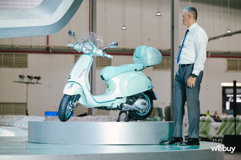 Vespa Primavera & Sprint 2025 chính thức ra mắt tại Việt Nam: Di sản gần 80 năm kết hợp với công nghệ đỉnh cao, chuẩn Vibe Gen Z!- Ảnh 21. Vespa Primavera & Sprint 2025 chính thức ra mắt tại Việt Nam: Di sản gần 80 năm kết hợp với công nghệ đỉnh cao, chuẩn Vibe Gen Z!- Ảnh 21.