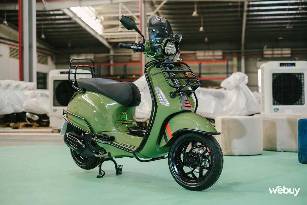 Vespa Primavera & Sprint 2025 chính thức ra mắt tại Việt Nam: Di sản gần 80 năm kết hợp với công nghệ đỉnh cao, chuẩn Vibe Gen Z!- Ảnh 7. Vespa Primavera & Sprint 2025 chính thức ra mắt tại Việt Nam: Di sản gần 80 năm kết hợp với công nghệ đỉnh cao, chuẩn Vibe Gen Z!- Ảnh 7.