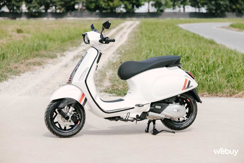 Vespa Primavera & Sprint 2025 chính thức ra mắt tại Việt Nam: Di sản gần 80 năm kết hợp với công nghệ đỉnh cao, chuẩn Vibe Gen Z!- Ảnh 8. Vespa Primavera & Sprint 2025 chính thức ra mắt tại Việt Nam: Di sản gần 80 năm kết hợp với công nghệ đỉnh cao, chuẩn Vibe Gen Z!- Ảnh 8.