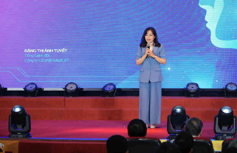 tuyet anh.jpg