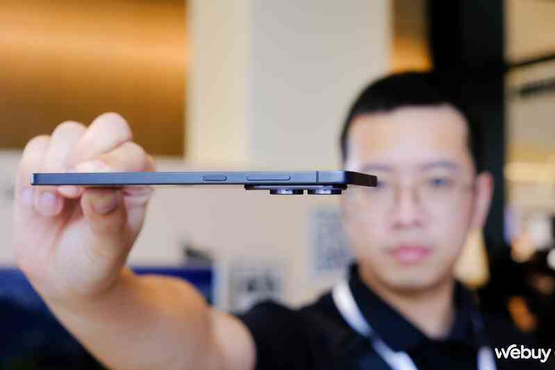 Samsung phủ nhận tin đồn Galaxy S25 Edge "copy" iPhone 17 Air