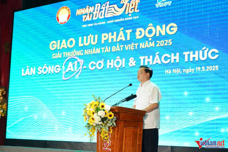 W-LED03532.JPG.jpg
