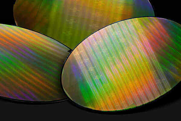 fpt tuyen bo san xuat chip make in vietnam.jpg